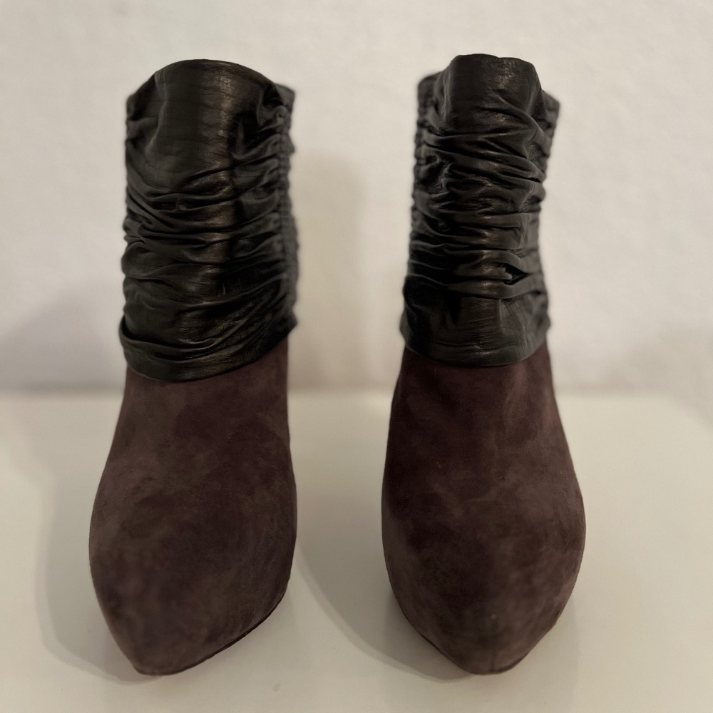 L.A.M.B. Scrunched Platform boot 7.5